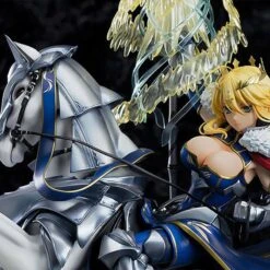 Figurine Saber Lancer Altria Pendragon